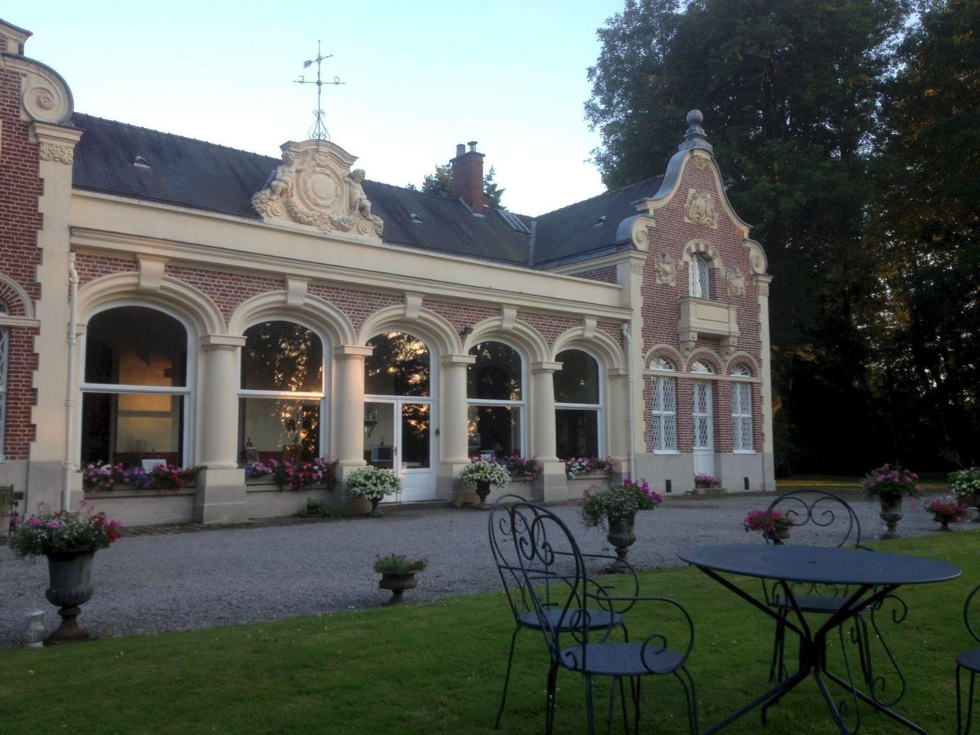 Le Chateau Des Ormes Bed & Breakfast Lambersart Exterior foto