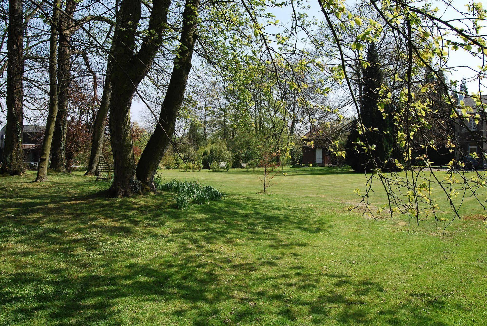 Le Chateau Des Ormes Bed & Breakfast Lambersart Exterior foto
