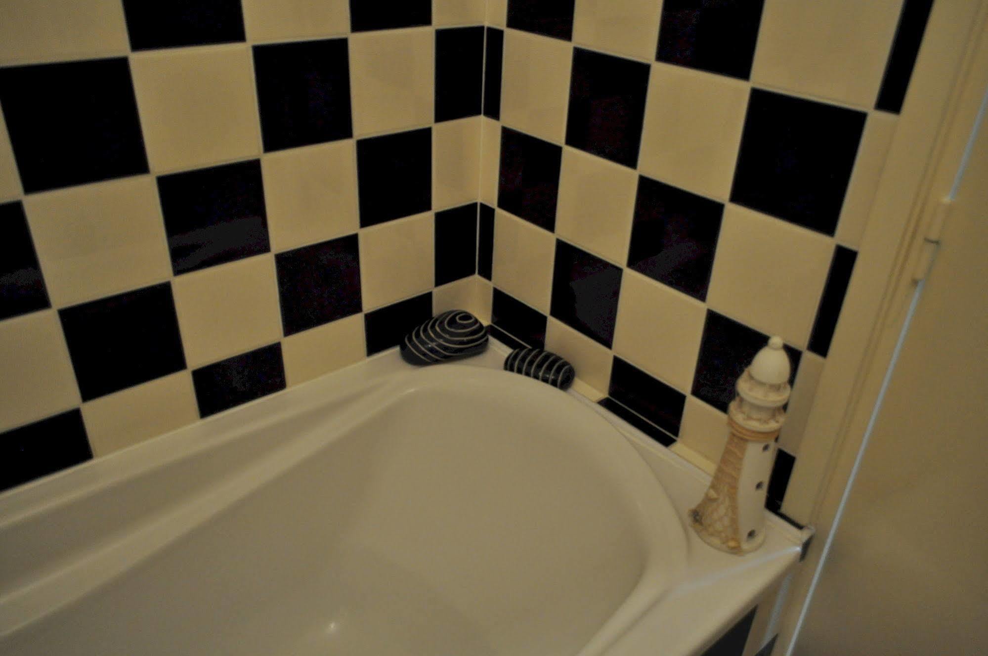 Le Chateau Des Ormes Bed & Breakfast Lambersart Exterior foto